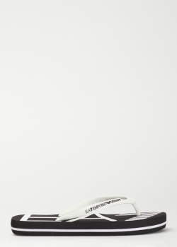 Черно-белые шлепанцы EA7 Emporio Armani с брендовой надписью, фото